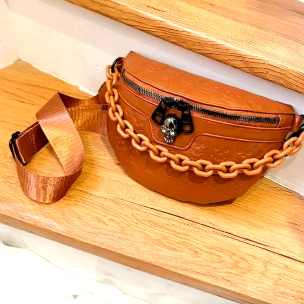 Fanny pack